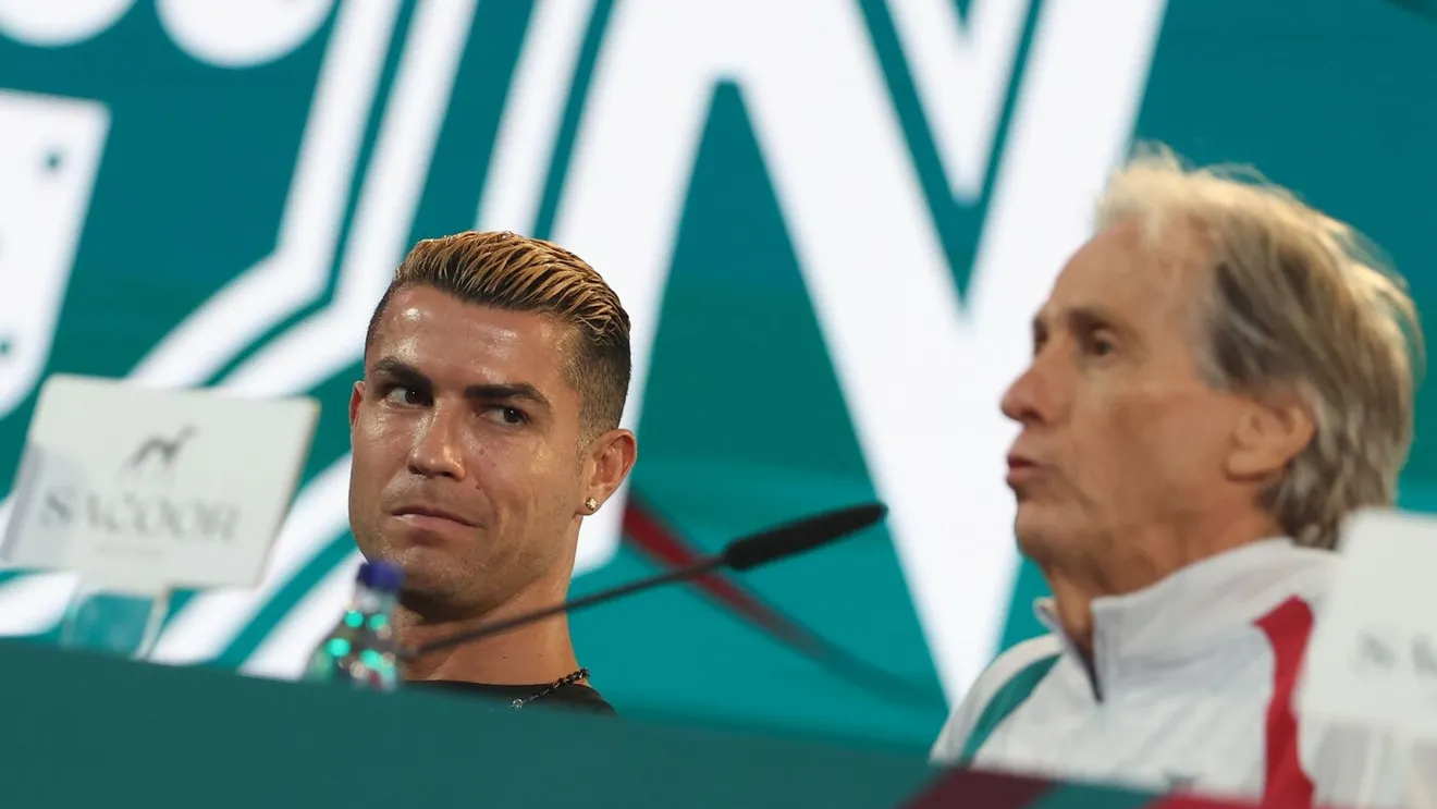 Cristiano Ronaldo a răbufnit: „Folosește mai puțin Botox, arăți ca un măr!”