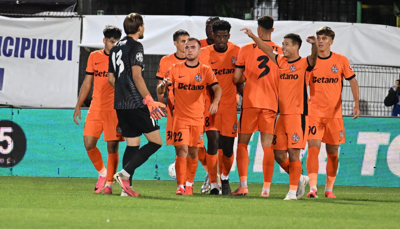De nicăieri, direct titular la FCSB! „Englezu’”, ales de Reghecampf pentru atac