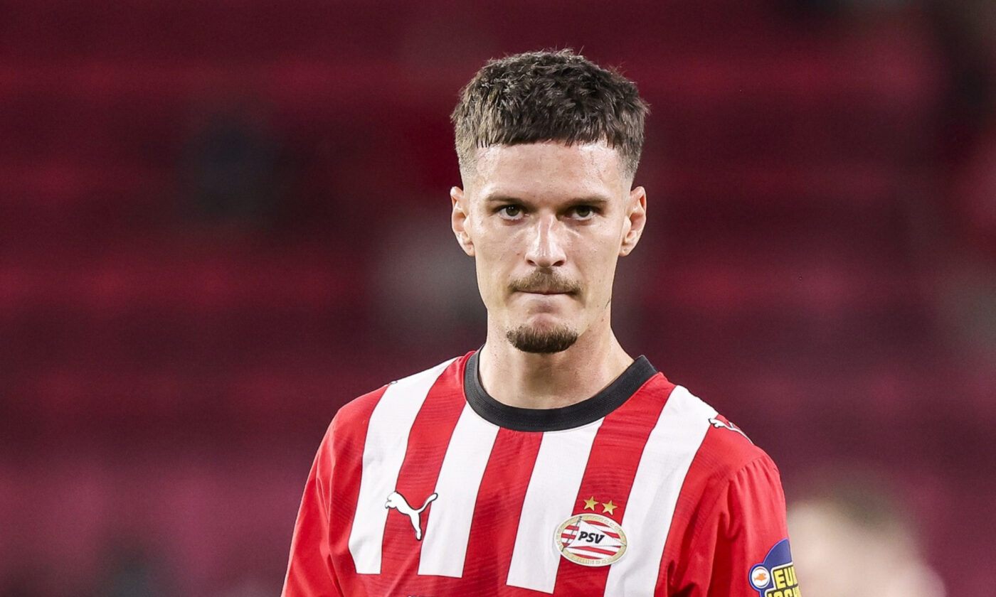 Dennis Man a primit vestea de la antrenorul său, după ce l-a transformat în spectator de lux la PSV: „Cu siguranță se va întâmpla asta”