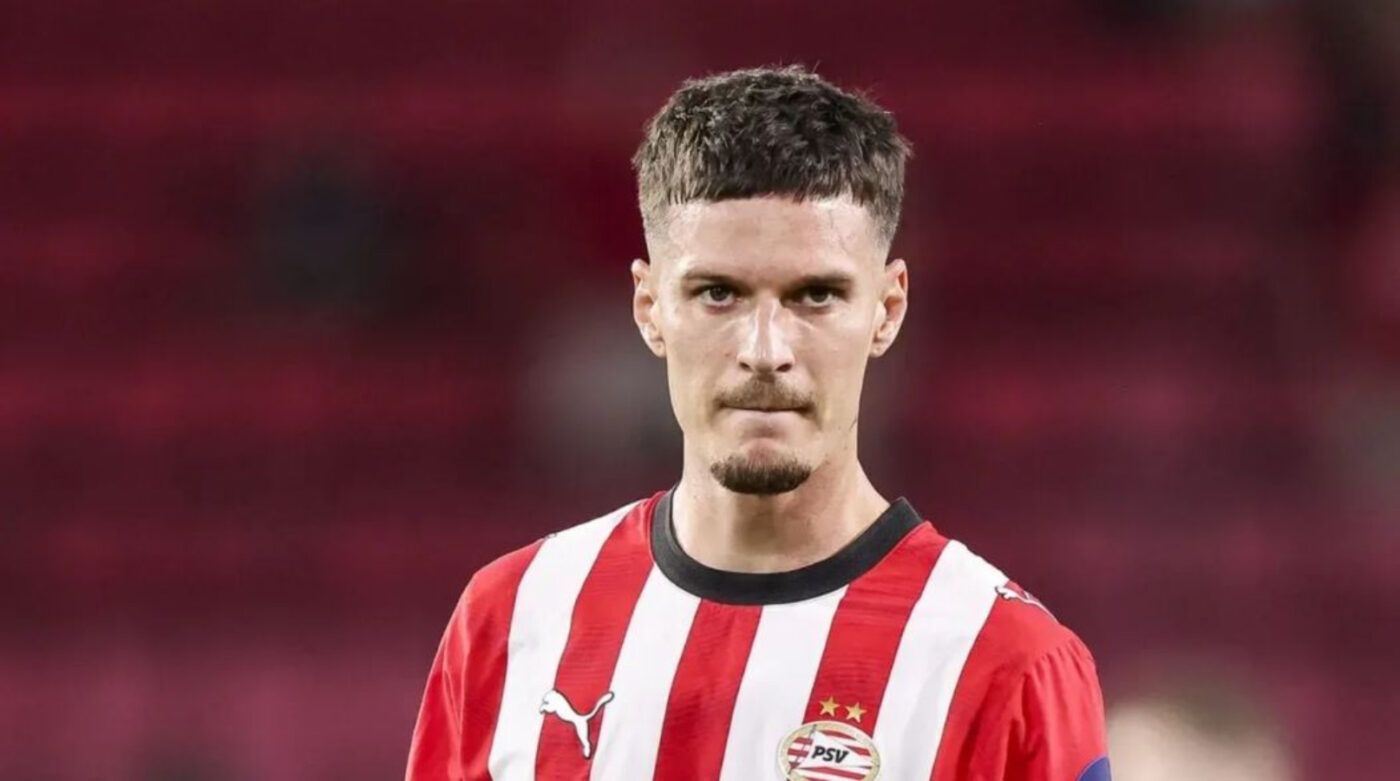 Dennis Man, criticat de un celebru jurnalist olandez după PSV – Feyenoord! Verdict dur despre român și despre colegii săi