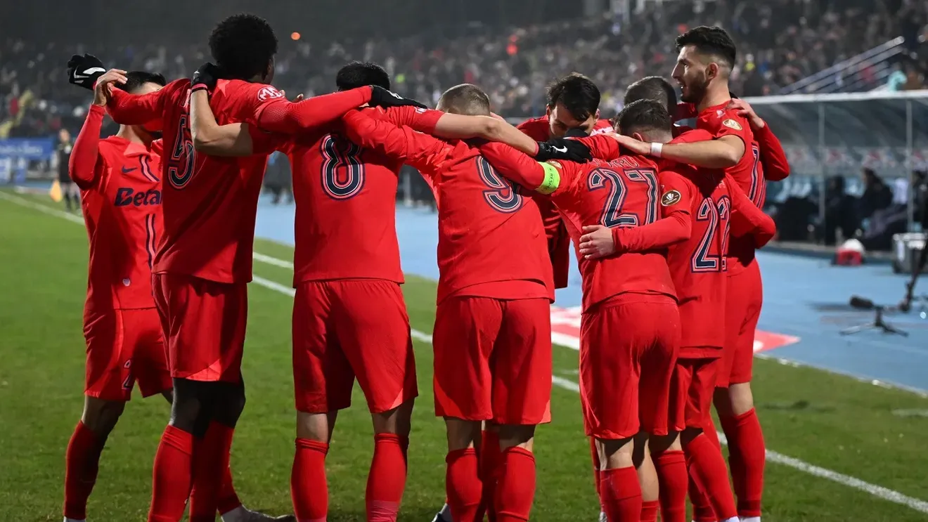S-a ales praful de la 2-0! Fotbalistul plecat de la FCSB a ajuns la retrogradare după a 7-a înfrângere în 11 meciuri