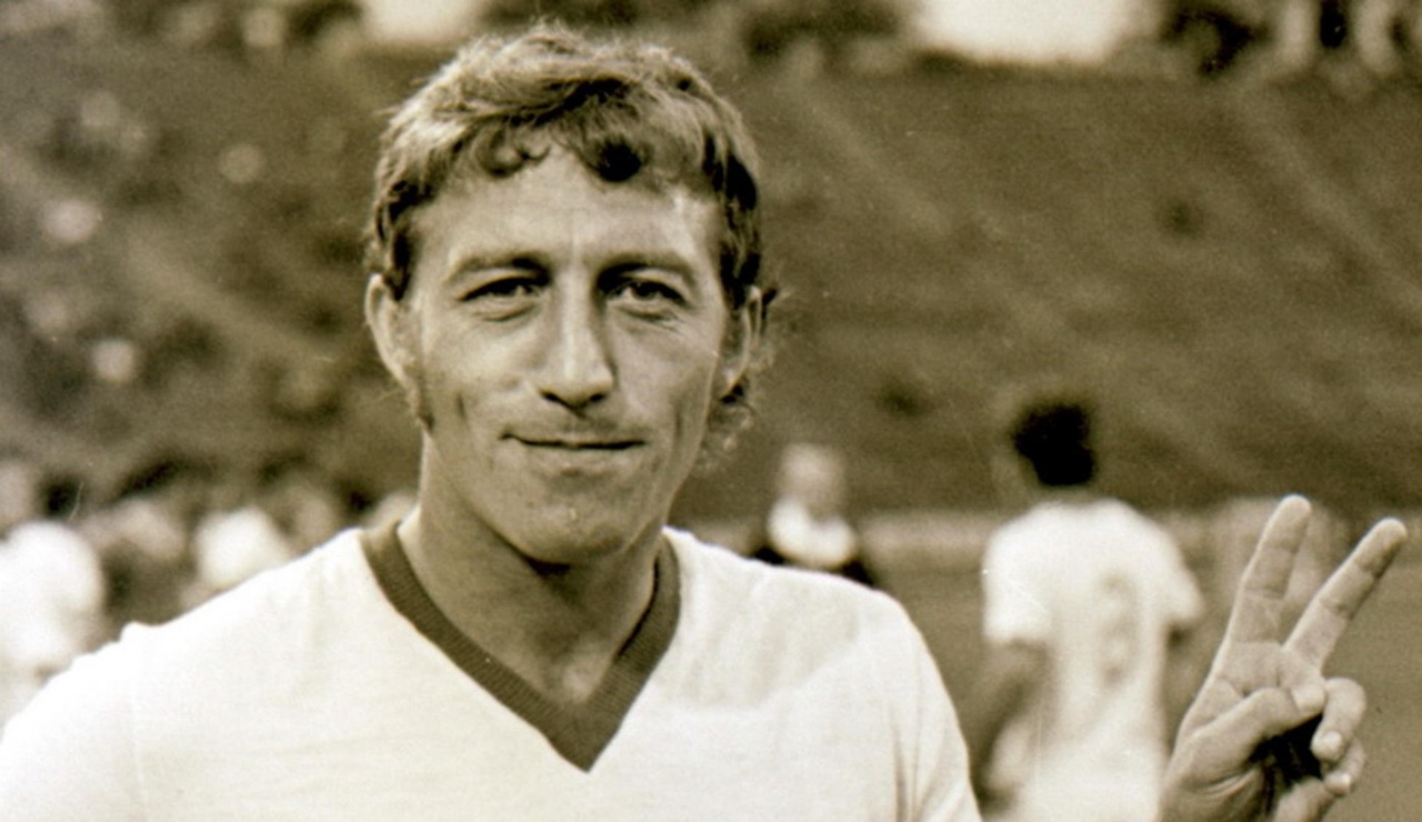 Soția lui Nicolae Dobrin a spus adevărul despre transferul la Real Madrid! De ce n-a plecat, de fapt, legendarul fotbalist