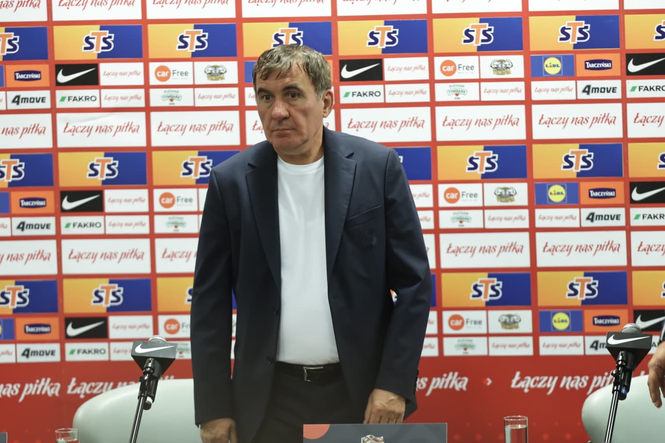 DECLARAȚII Gică Hagi, întrebat frontal dacă își dă demisia după Polonia – România 6-0! A răspuns fără să stea pe gânduri