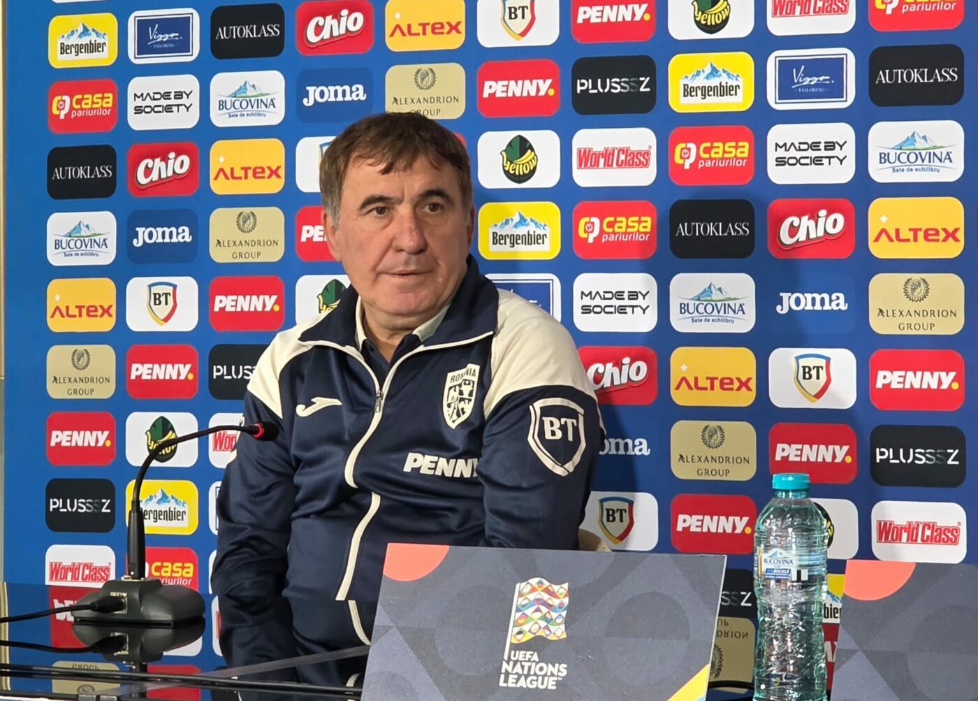 Ce le-a zis Gică Hagi fotbaliștilor României care nu înțeleg ce le cere la anumite exerciții: „Ușa deschisă!”