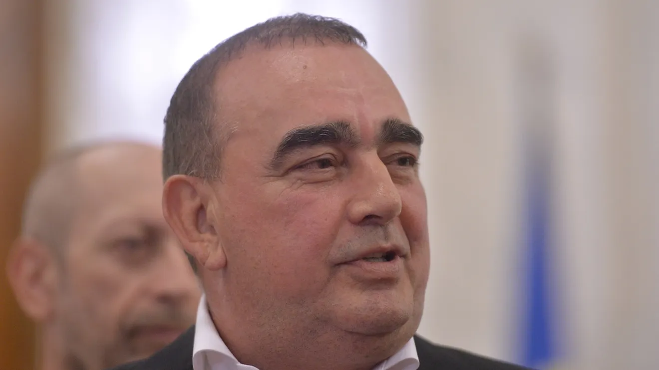 EXTRA Inspectorii au intrat peste Gigi Nețoiu la ferma de vite! Amendă usturătoare pentru afacerea de 6.000.000 de euro