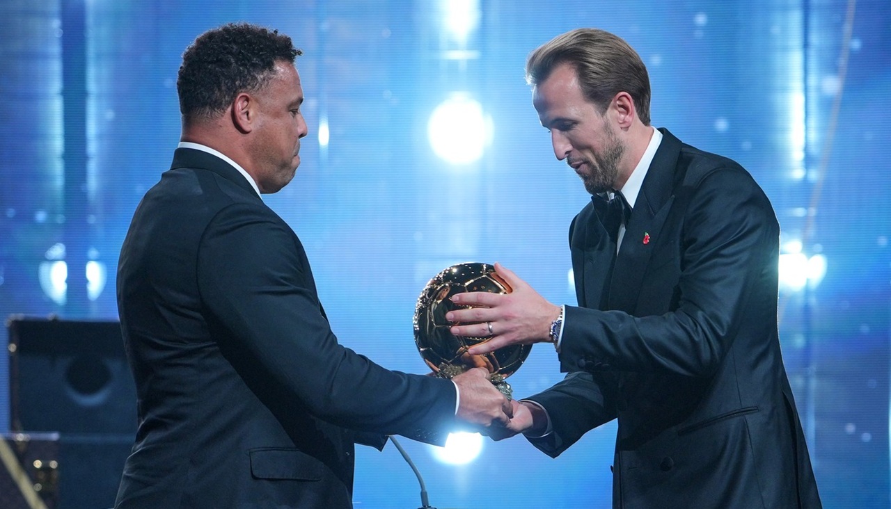 Harry Kane, Balonul de Aur 2026, a egalat un record fantastic al lui Cristiano Ronaldo! Performanța nemaiîntâlnită din 2015!