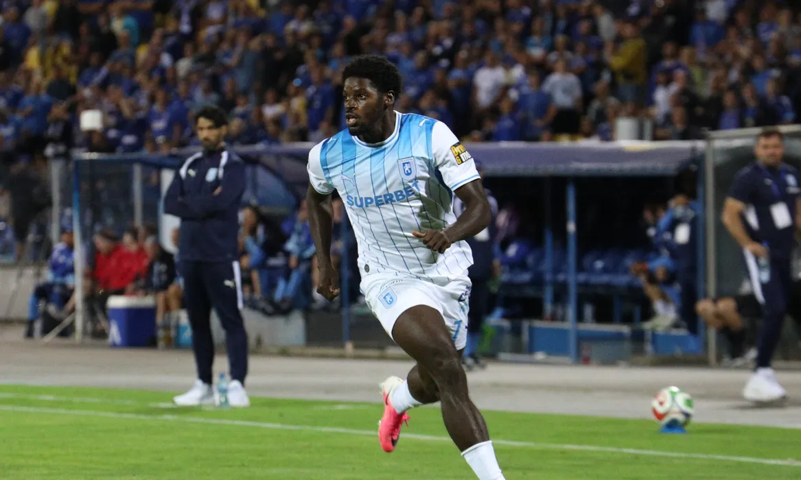 Impresarul care a refuzat să mai propună fotbaliști la FCSB a rupt tăcerea despre Nsimba, favoritul lui Gigi Becali