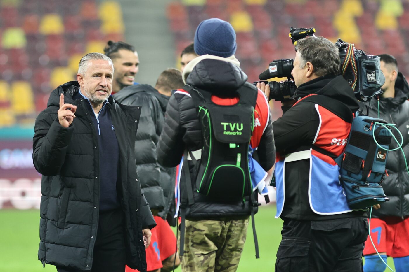 Reghecampf a spus clar de ce l-a schimbat pe Garita în prima repriză din FCSB – Rapid, la câteva minute după ce îl certase