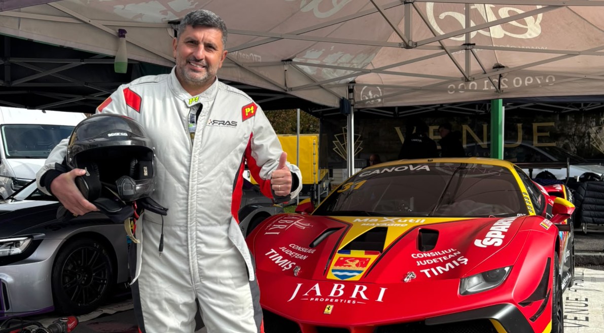 Marius Baciu e claustrofob dar s-a urcat în Ferrari pe circuitul de viteză în coastă: „Adrenalină maximă!”. EXCUSIV