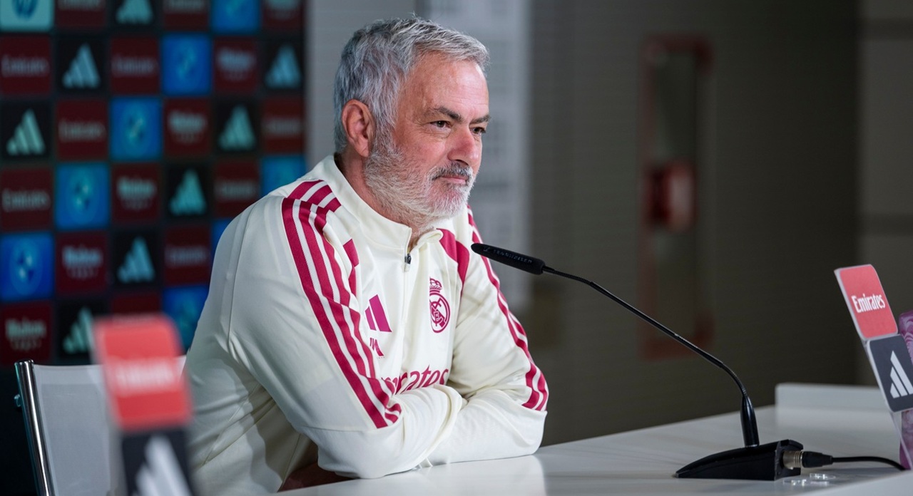 DECLARAȚII Mourinho, discurs de mare antrenor după Barcelona – Real Madrid 1-2. A făcut show la conferință: „Dacă pierdeam, de el mă întrebați prima oară!”