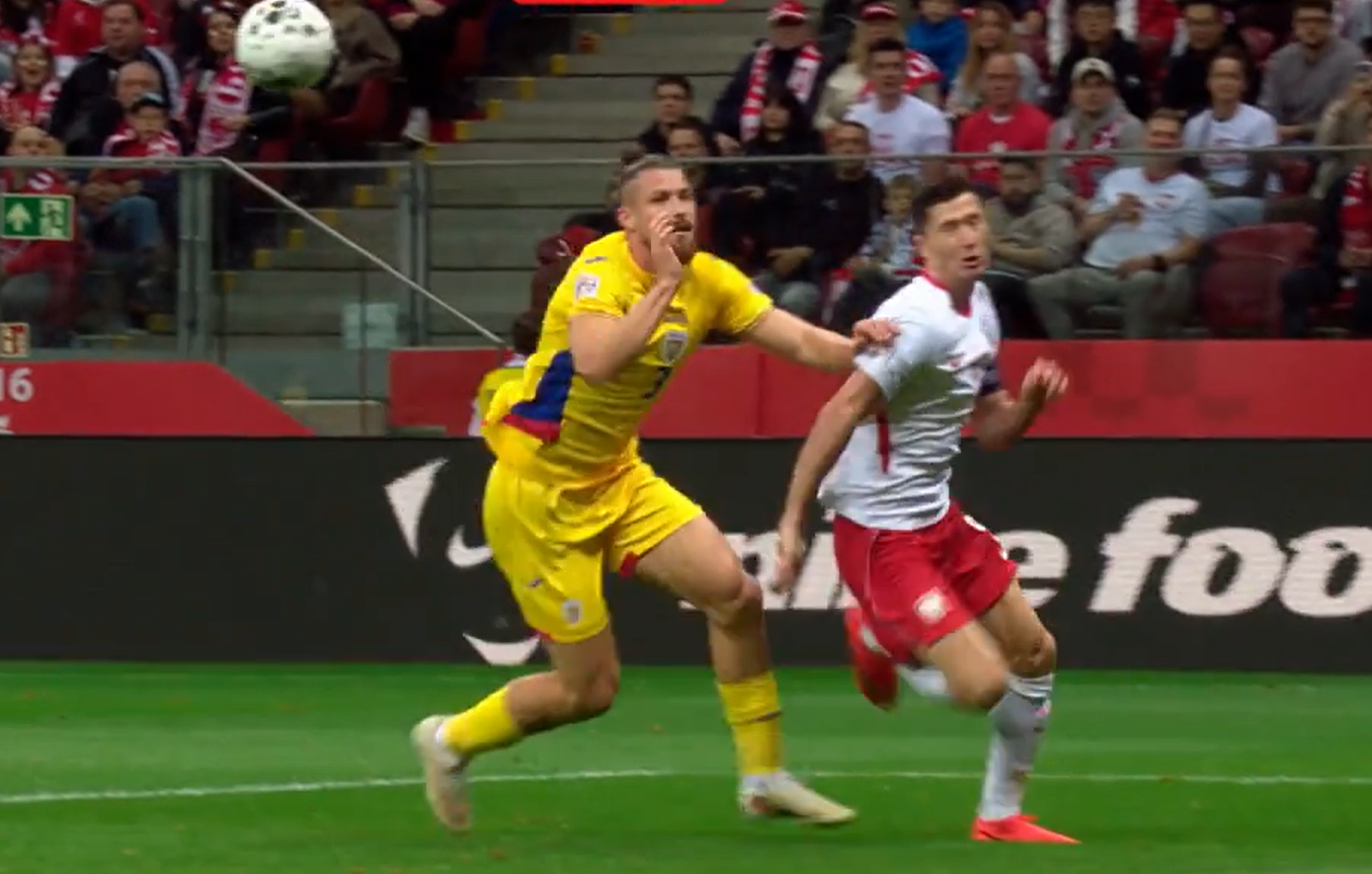 Presa din Polonia recunoaște că România a fost „furată” după eliminarea lui Drăgușin la penalty-ul primit de Lewandowski: „E un cadou!”