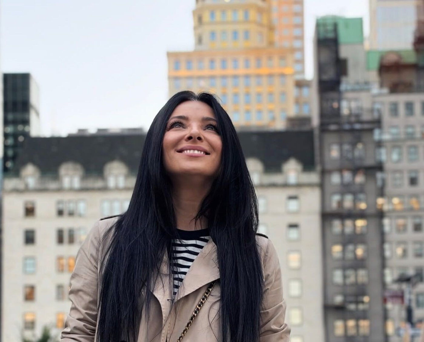 EXTRA „De la obraz”: Corina Caragea, surprinsă neplăcut în America! Prezentatoarea de la PRO TV a dezvăluit ce a nemulțumit-o la New York