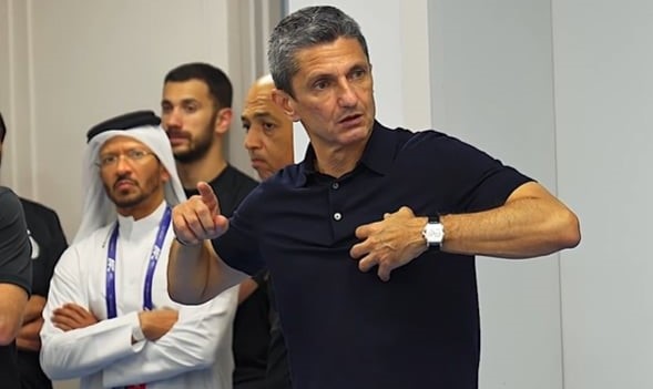 Răzvan Lucescu, sub presiune în Qatar! Patru eșecuri consecutive și mesajul ferm transmis jucătorilor de la Al Sadd
