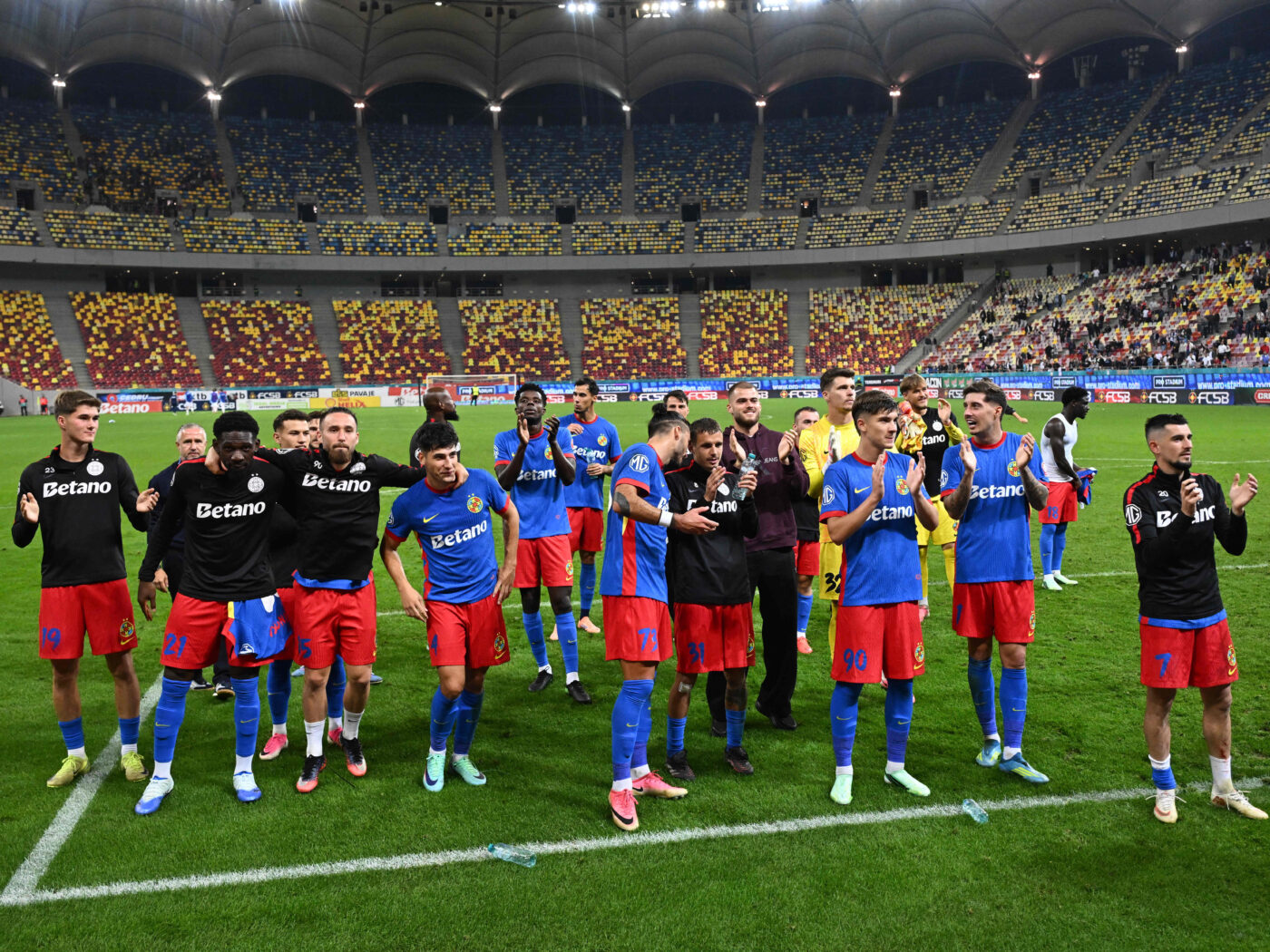Ilie Dumitrescu a scos „bisturiul” și a numit cei mai slabi fotbaliști de la FCSB la revenirea lui Reghecampf: „Ei doi, foarte puțin”
