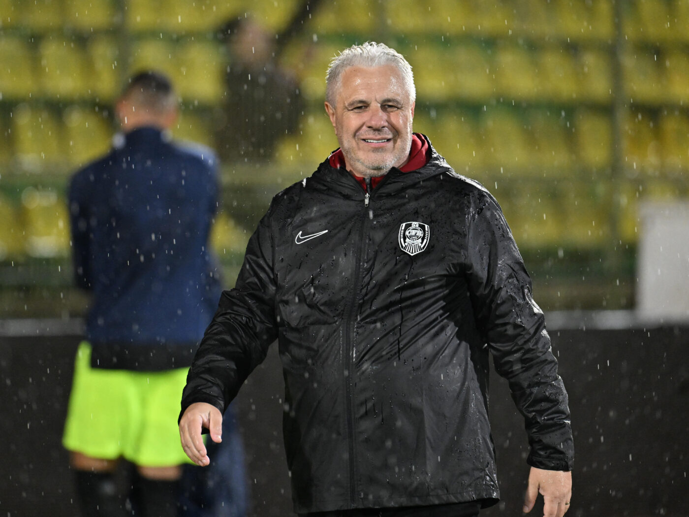 DECLARAȚII Șumudică, anunț despre sacrificiile făcute de fotbaliștii de la CFR Cluj: „Au pierdut foarte mulți bani!”