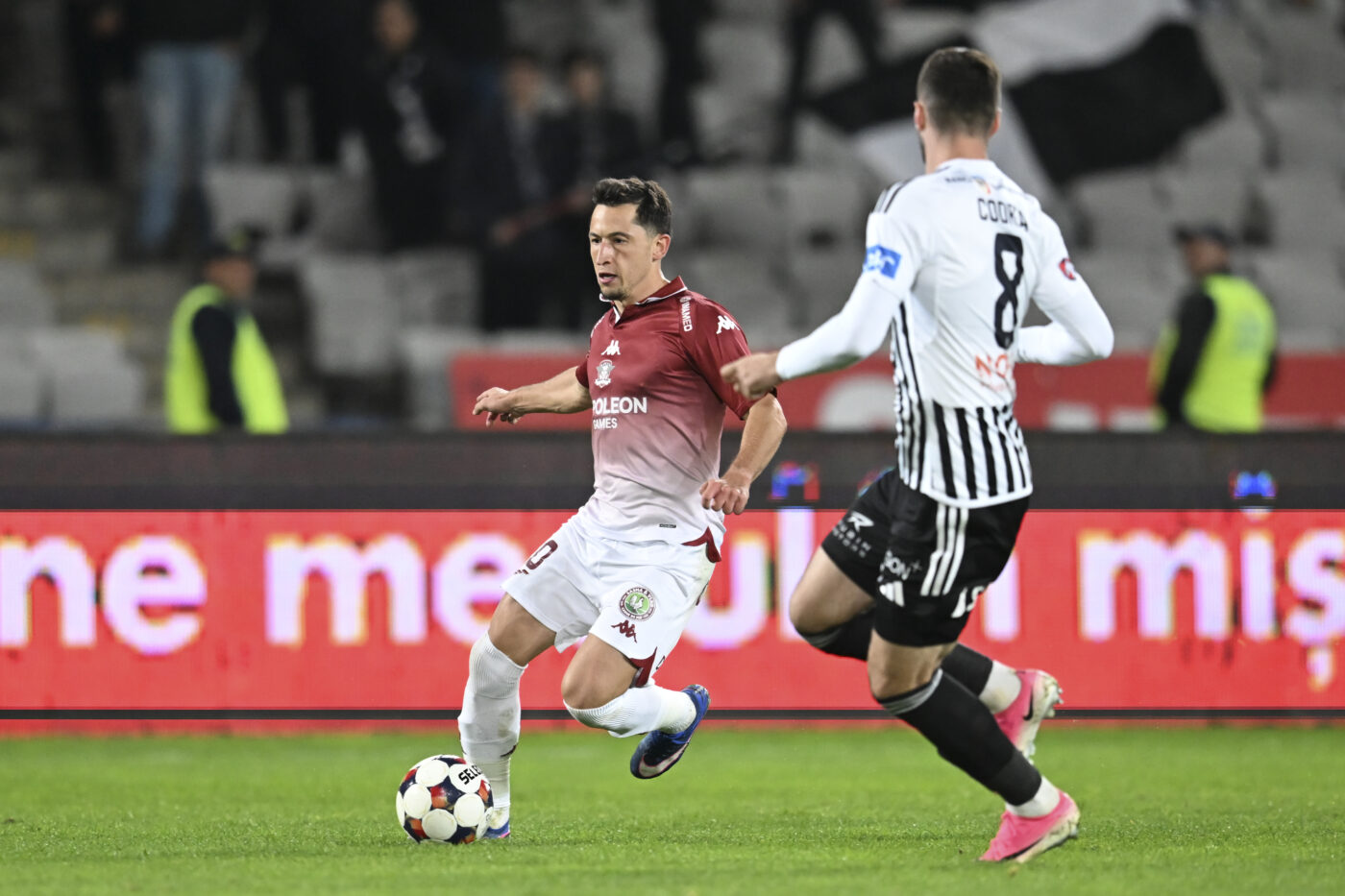 DECLARAȚII Vedetele Rapidului, Moruțan și Stojilkovic, încântate de victoria de la U Cluj: „Vrem în play-off!”