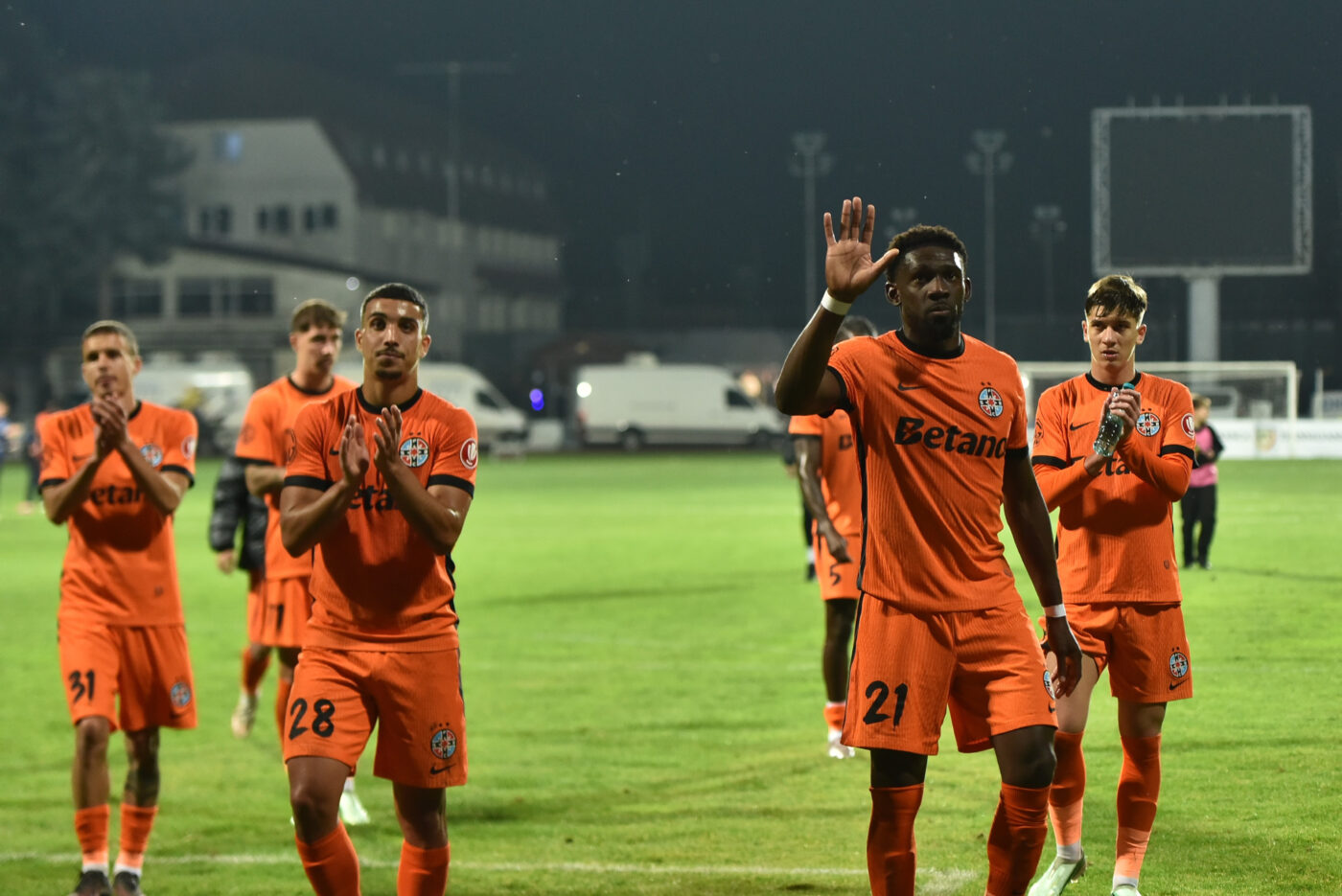 MERCATO Rușinea de la Bistrița produce primul efect la FCSB! Un jucător vrea să plece în iarnă