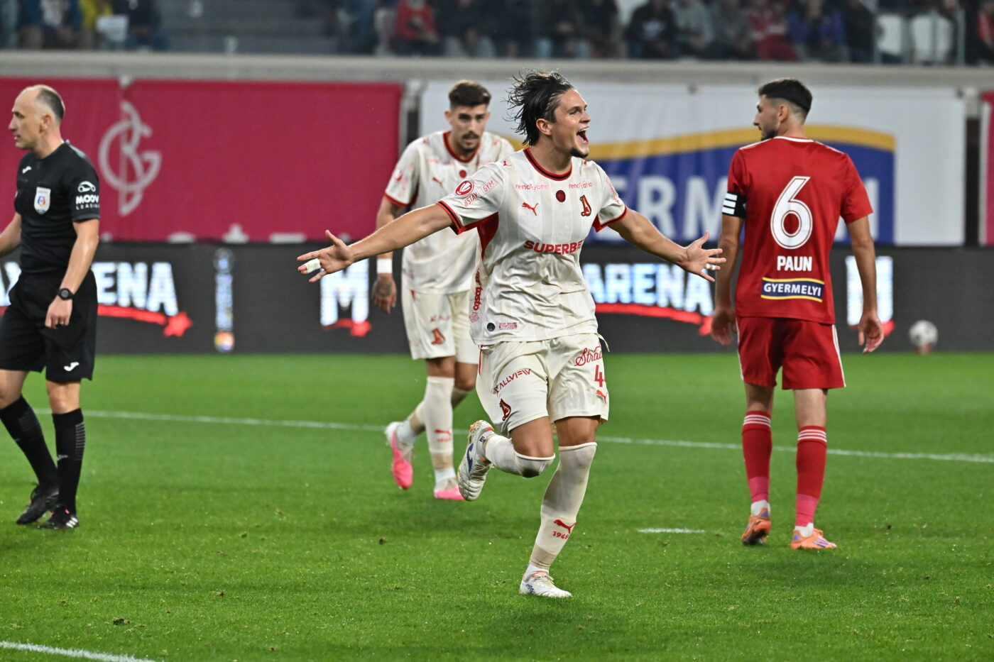 Sepsi – Dinamo 0-2 iar jocul „câinilor” deja devine o stare. Cronica scrisă live de Gabriel Berceanu