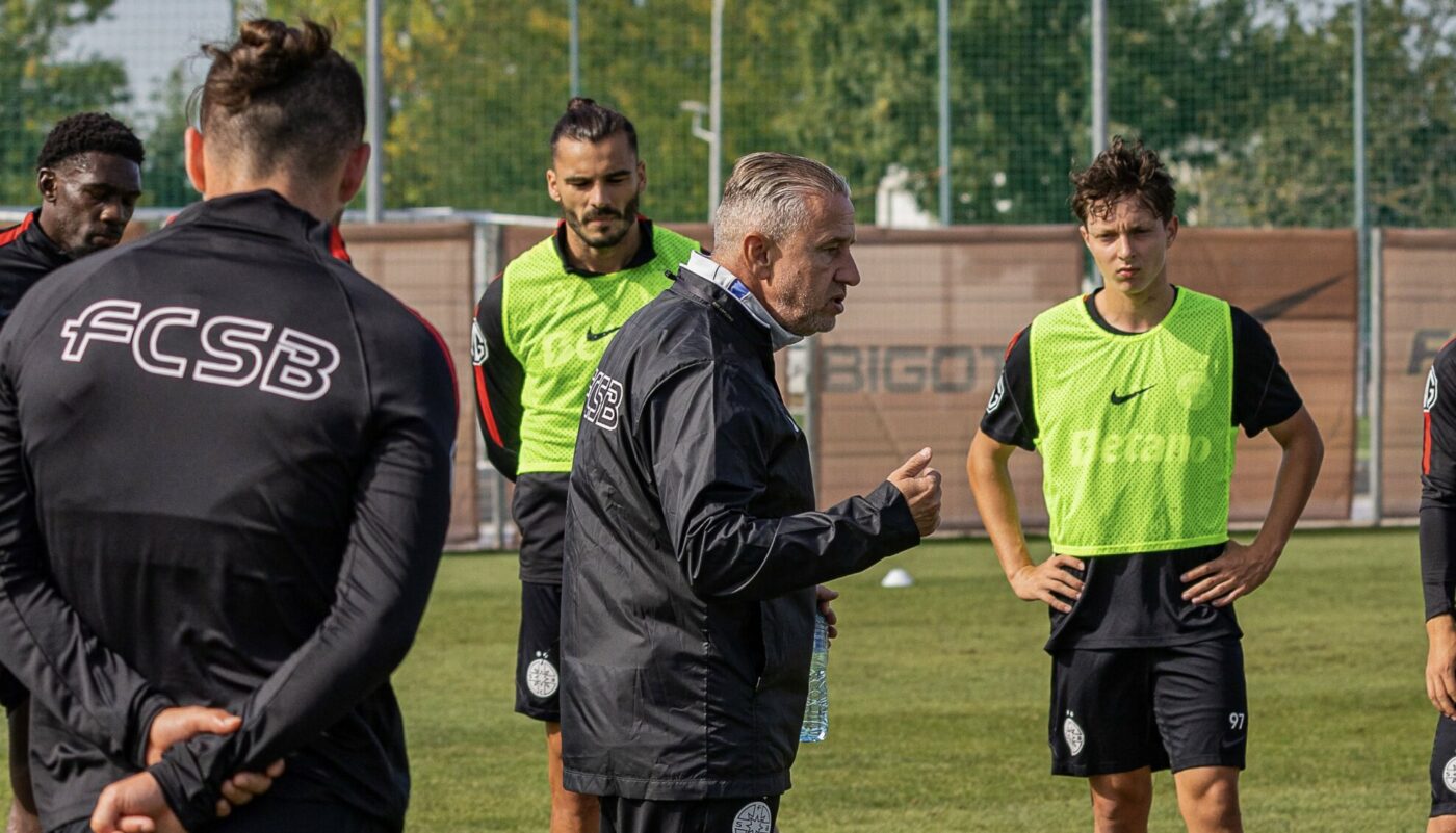 Surpriză! Cine a jucat în amicalul secret pe care Reghecampf l-a făcut la FCSB: „60 de minute”