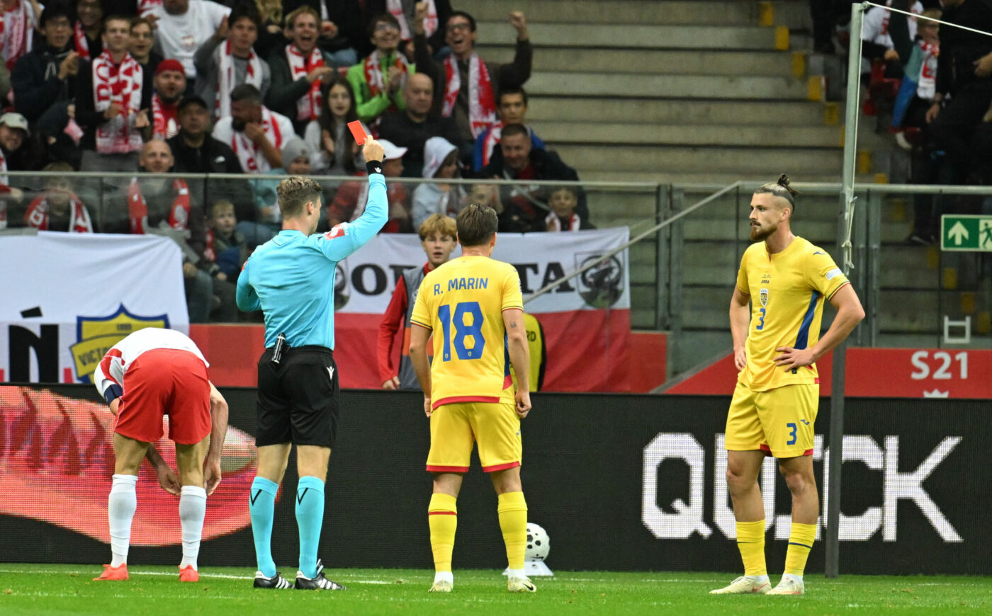 Verdict total diferit din Polonia în cazul Drăgușin! Fostul arbitru explică de ce penalty-ul și roșul au fost „exemplare”